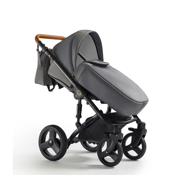 MB140225 Krausman Sistema de viaje 3 in 1 Nexxo Gray Silla de paseo, Carrito con capazo y Silla de coche Design Made In Germany - Imagen 5